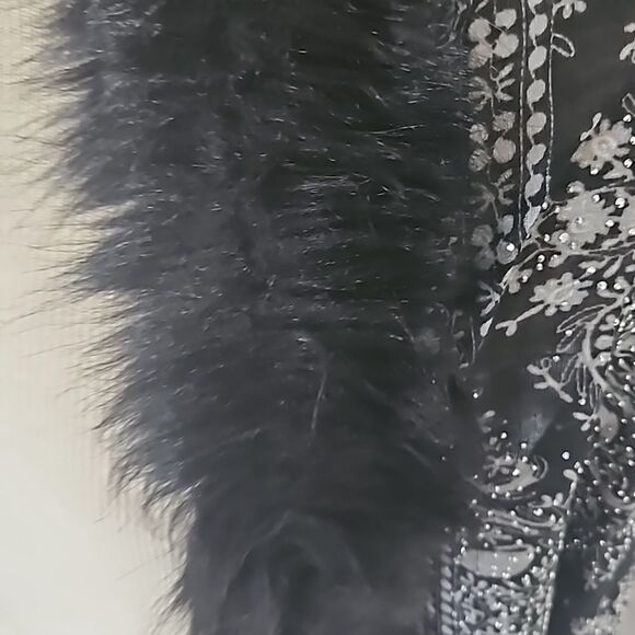 Taj Mahal Beaded Scarf With Faux Fur Trim Black/ Silver - Picture 8 of 16